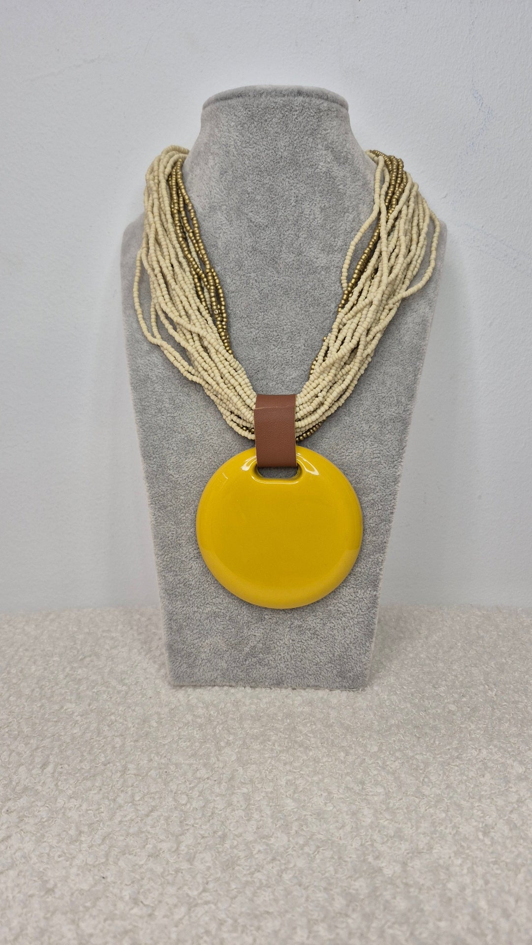 Collar MOSTAZA
