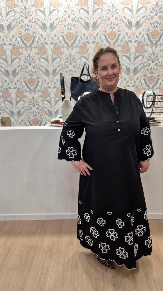 VESTIDO BORDADO CORAZONES CURVY