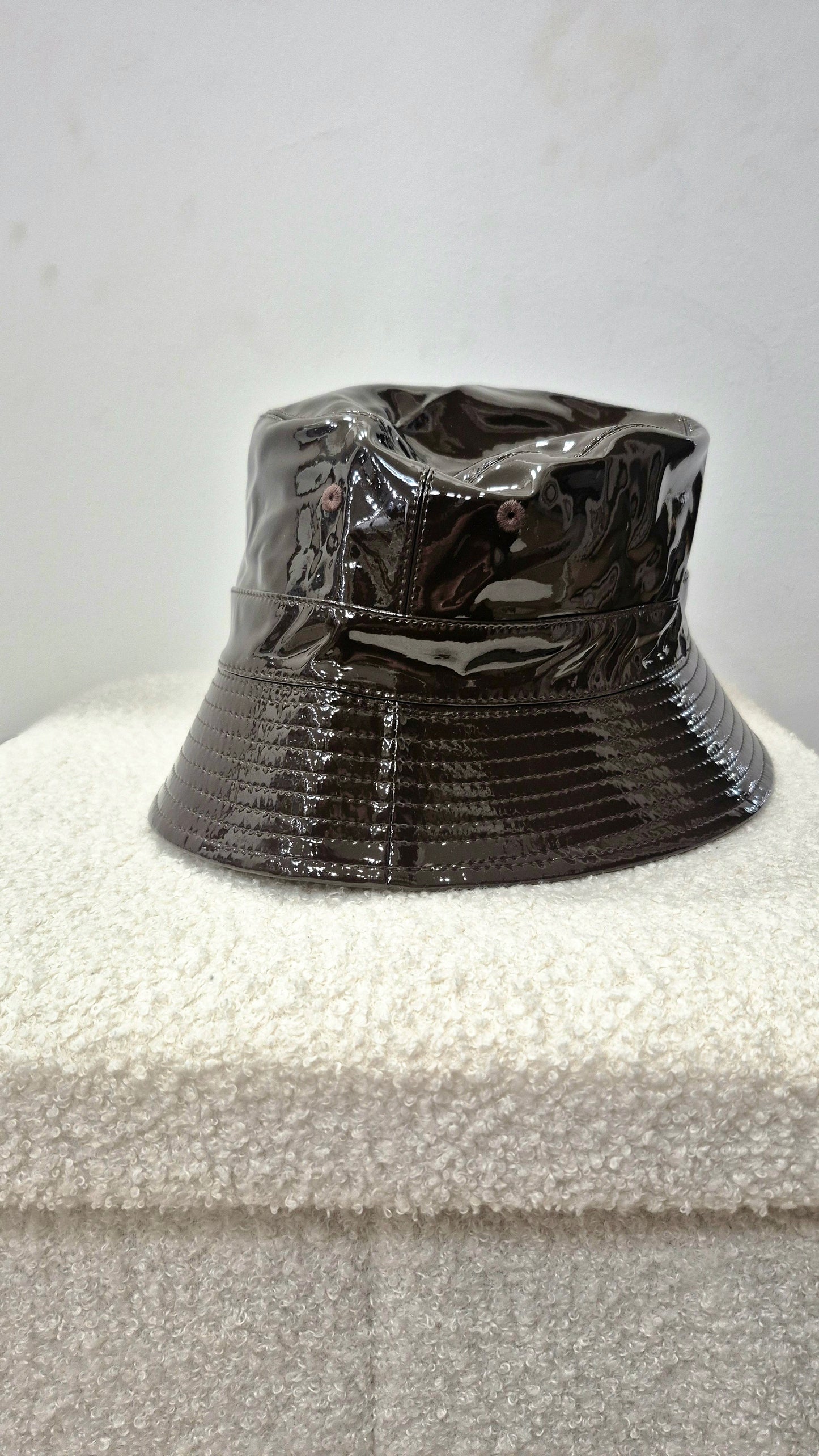 BUCKET AGUA CHAROL