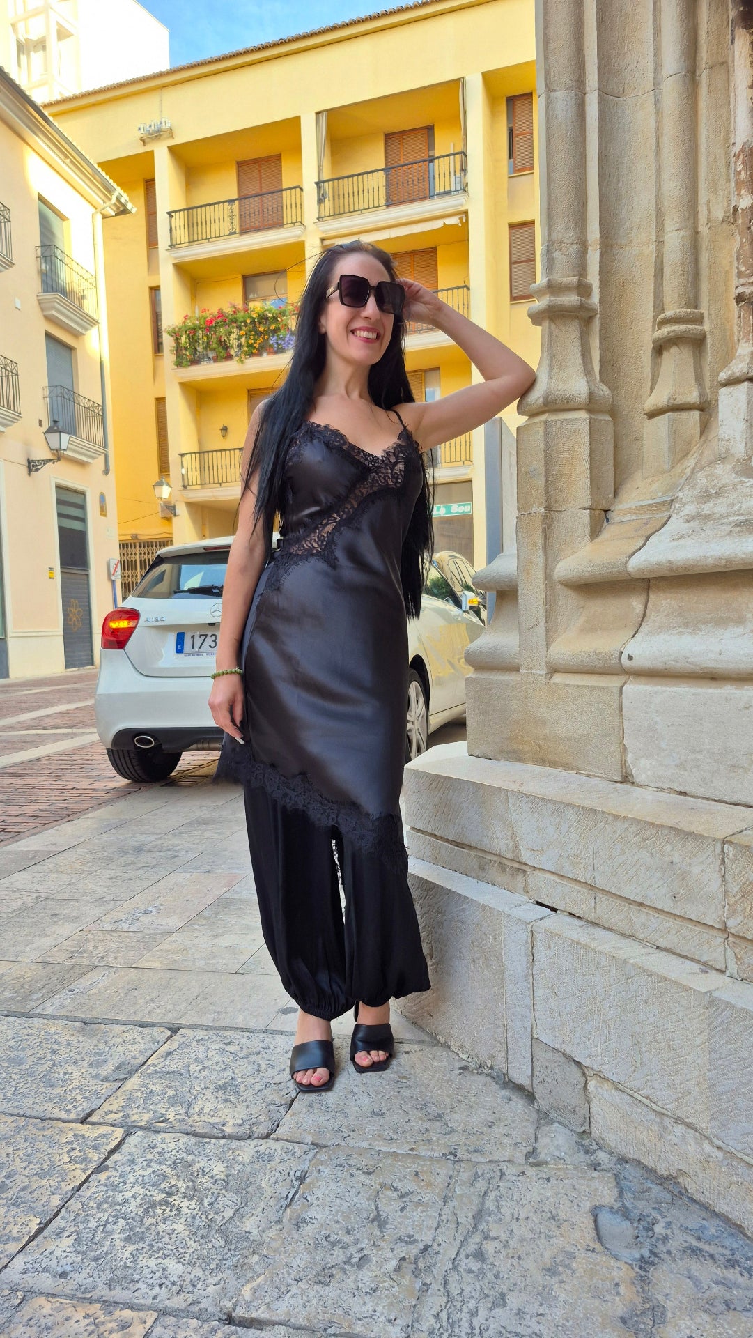 VESTIDO LENCERO NEGRO