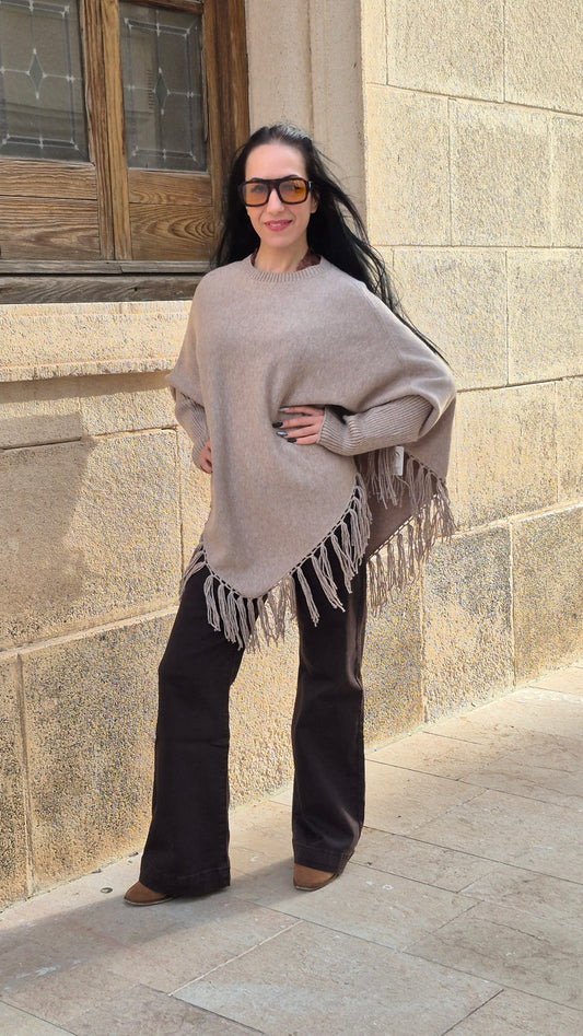 JERSEY PONCHO FLECOS