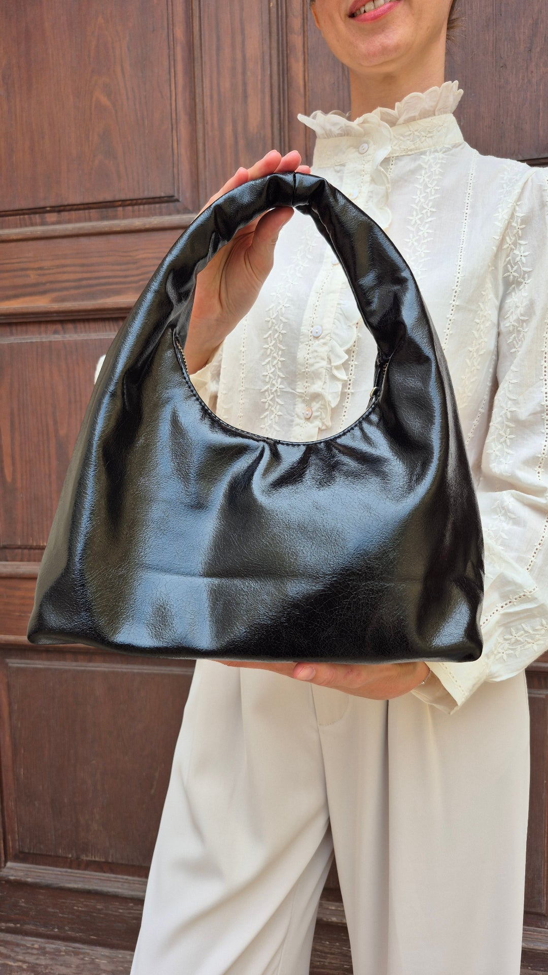 BOLSO TACHUELAS FLORA