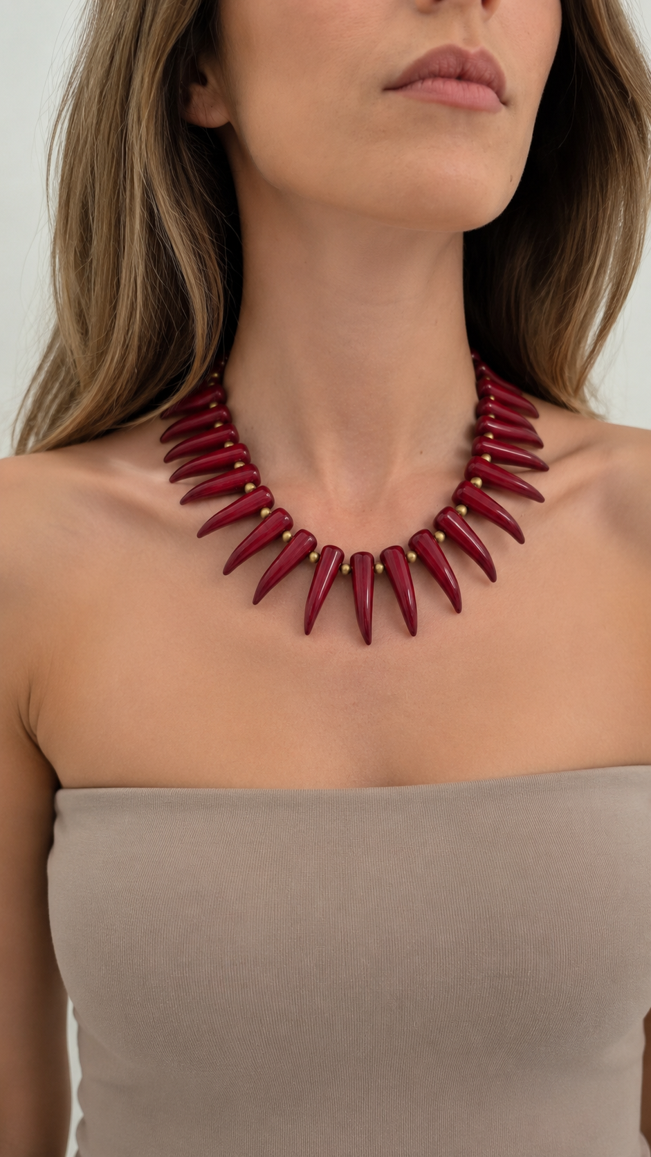 COLLAR COLMILLO GRANATE