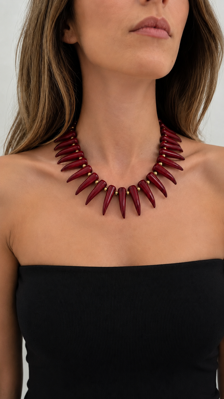 COLLAR COLMILLO GRANATE