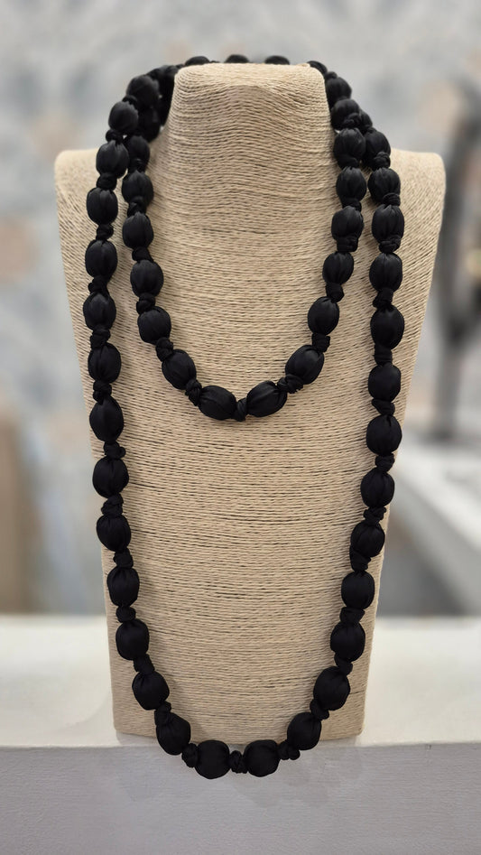 Collar largo Bolas tela
