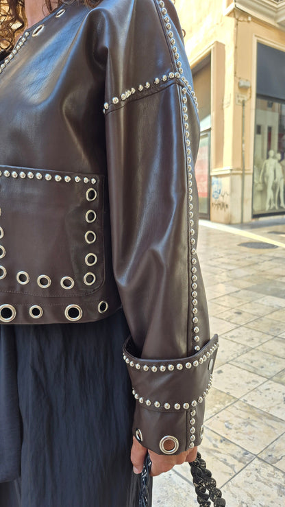 CAZADORA TACHAS