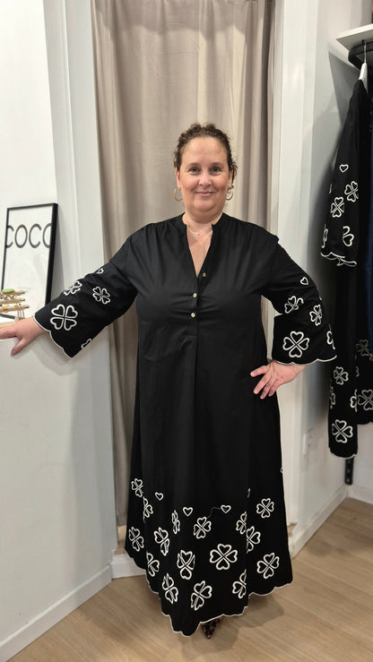 VESTIDO BORDADO CORAZONES CURVY