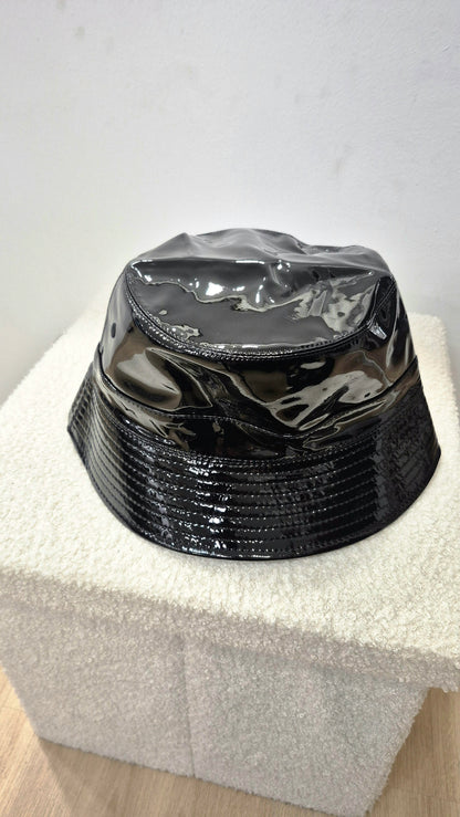 BUCKET AGUA CHAROL