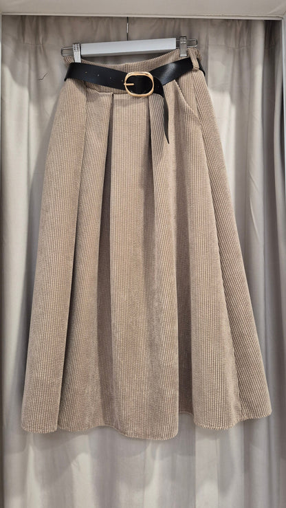 FALDA MIDI  PANA CURVY