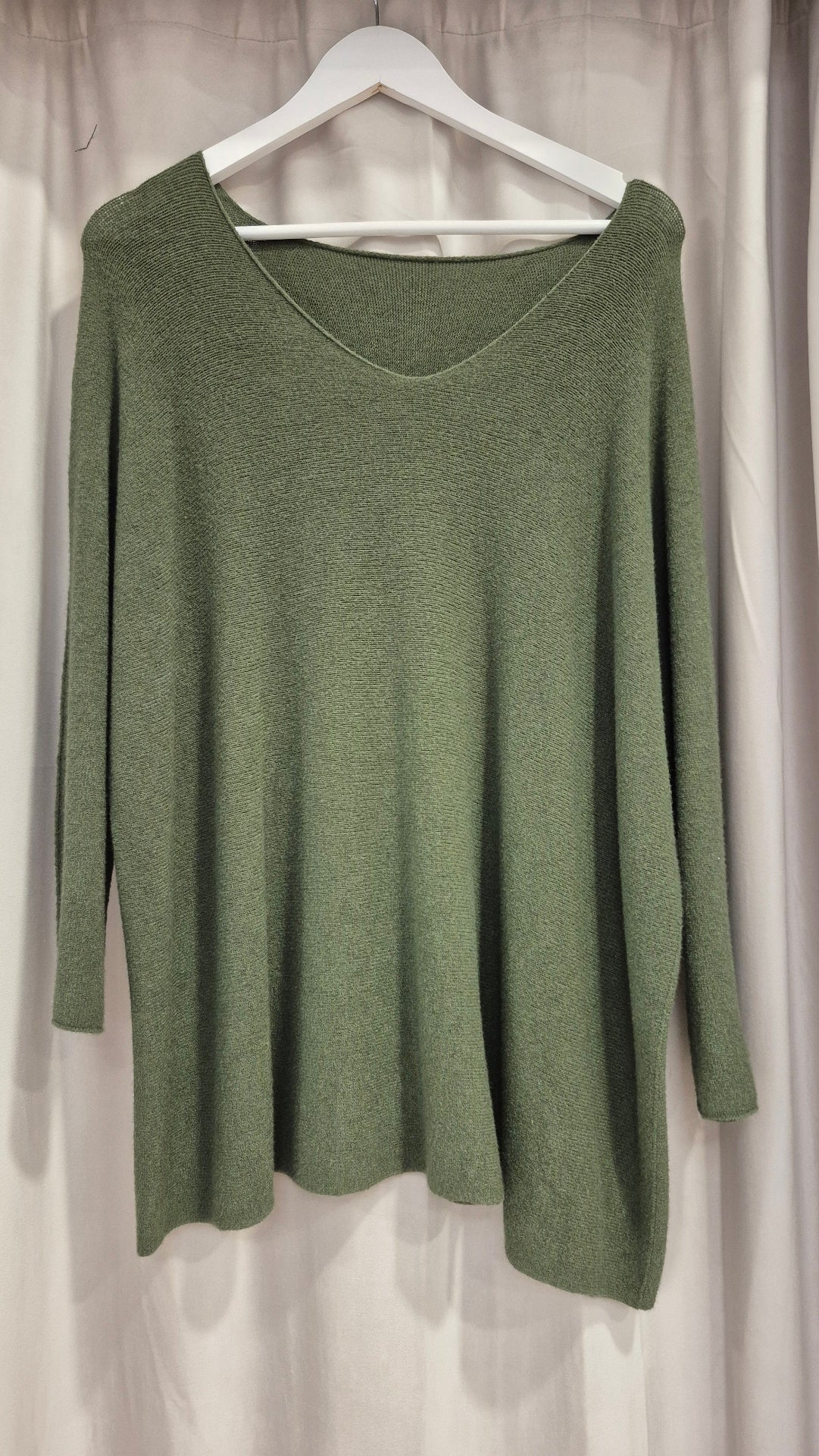 JERSEY CURVY BOTONES DORADOS