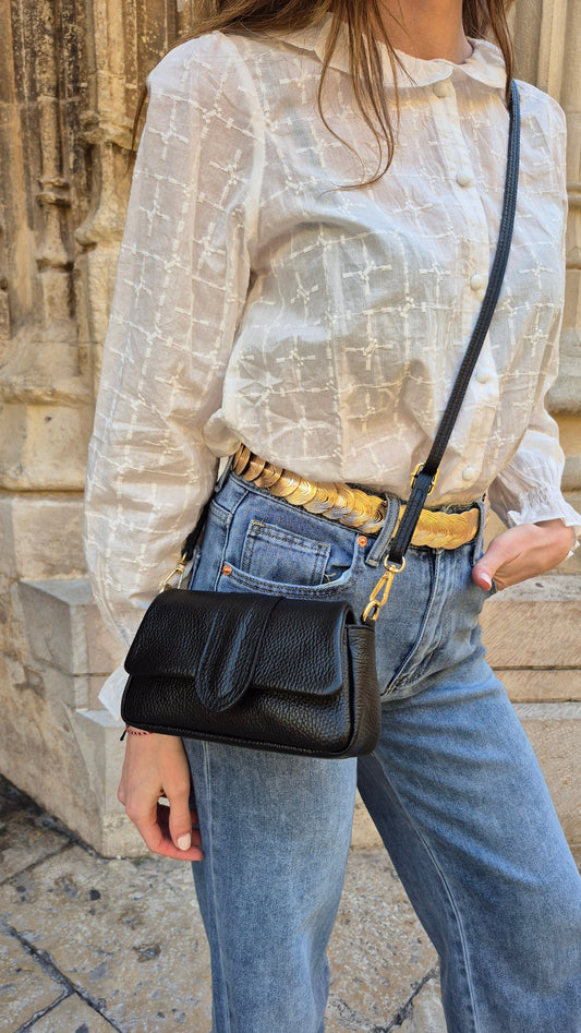 MINI BOLSO DE PIEL NEGRO