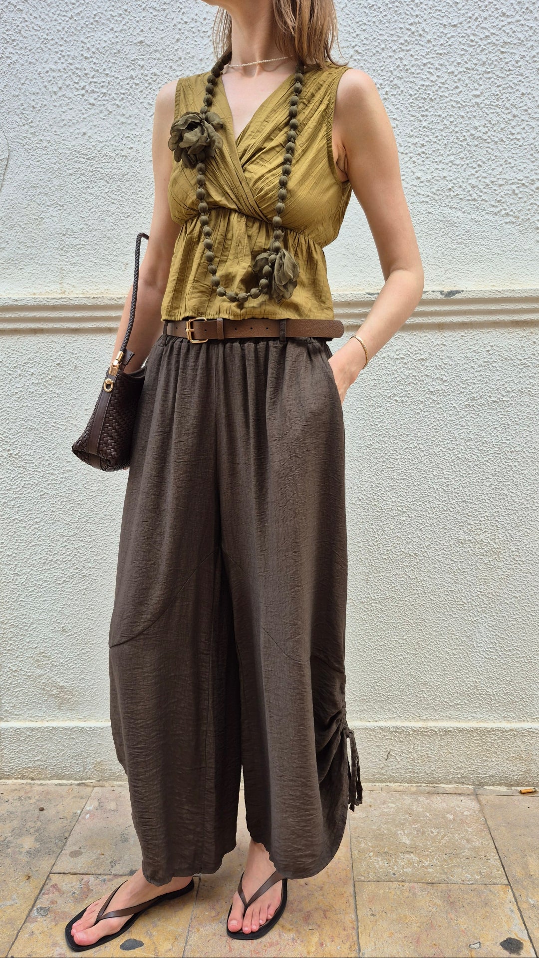 PANTALÓN FRUNCE (MARRÓN)