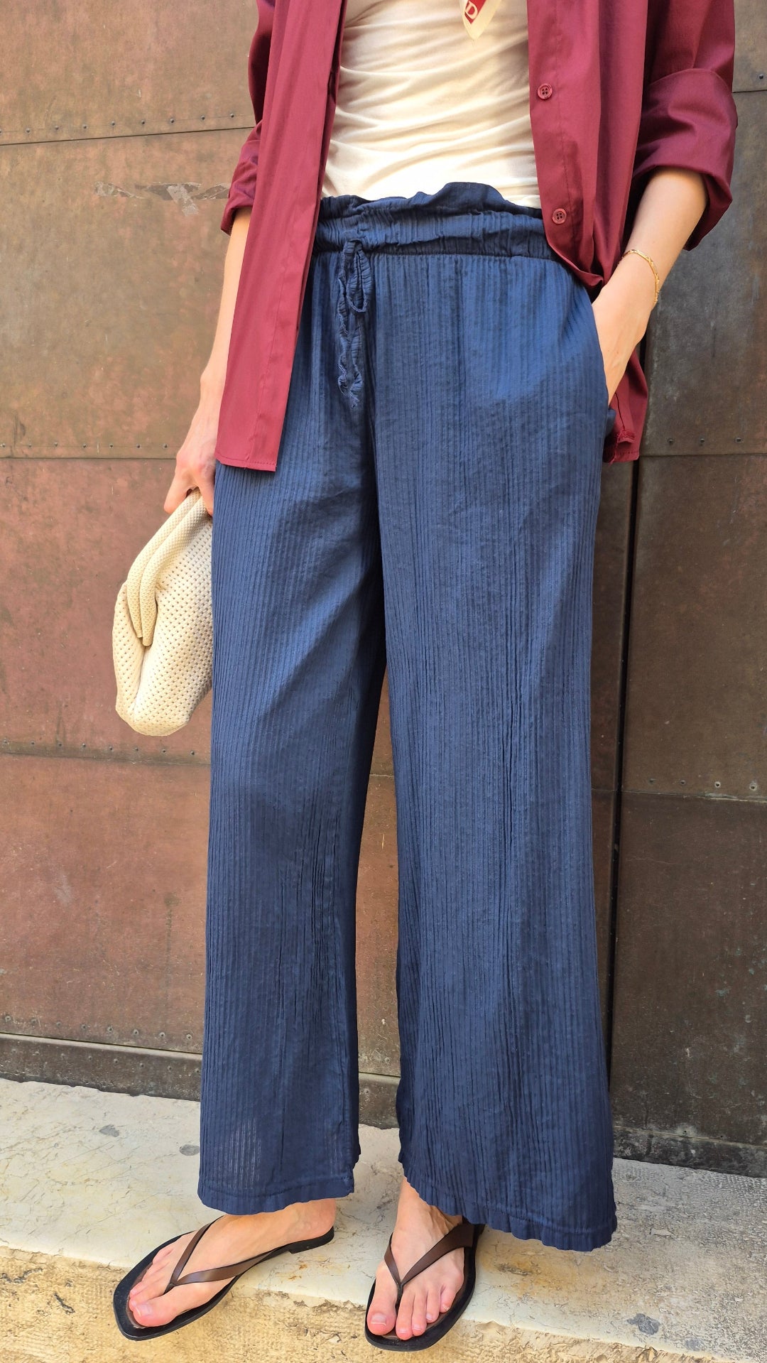 PANTALÓN RAYAS RELIEVE (AZUL)