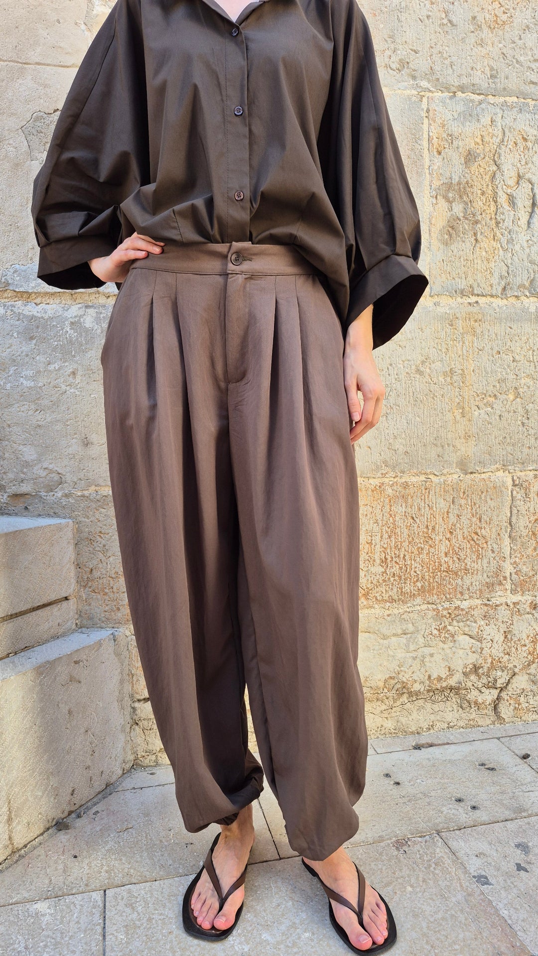PANTALÓN BOMBACHO PINZAS