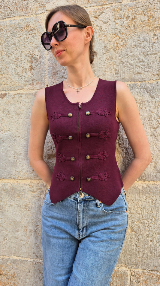 CHALECO PUNTO CUELLO REDONDO (VINO)