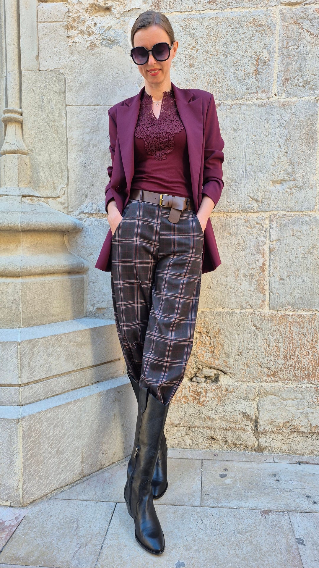 TOP ENCAJE MOSS (VINO)